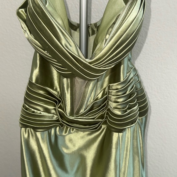 Sherri Hill Green Strapless Prom Dress - Picture 4 of 8